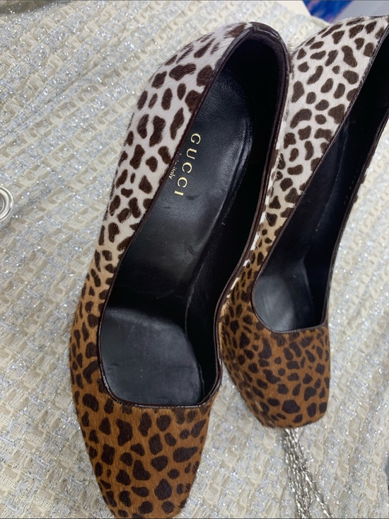 Gucci Shoes - Gucci Women’s Leopard Print Pumps - Brown/Black